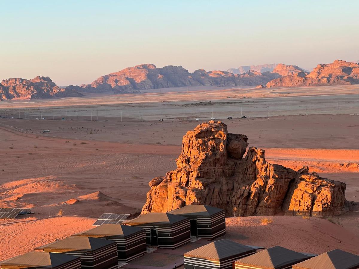 Wadi Rum Eagle Luxury Camp Buitenkant foto