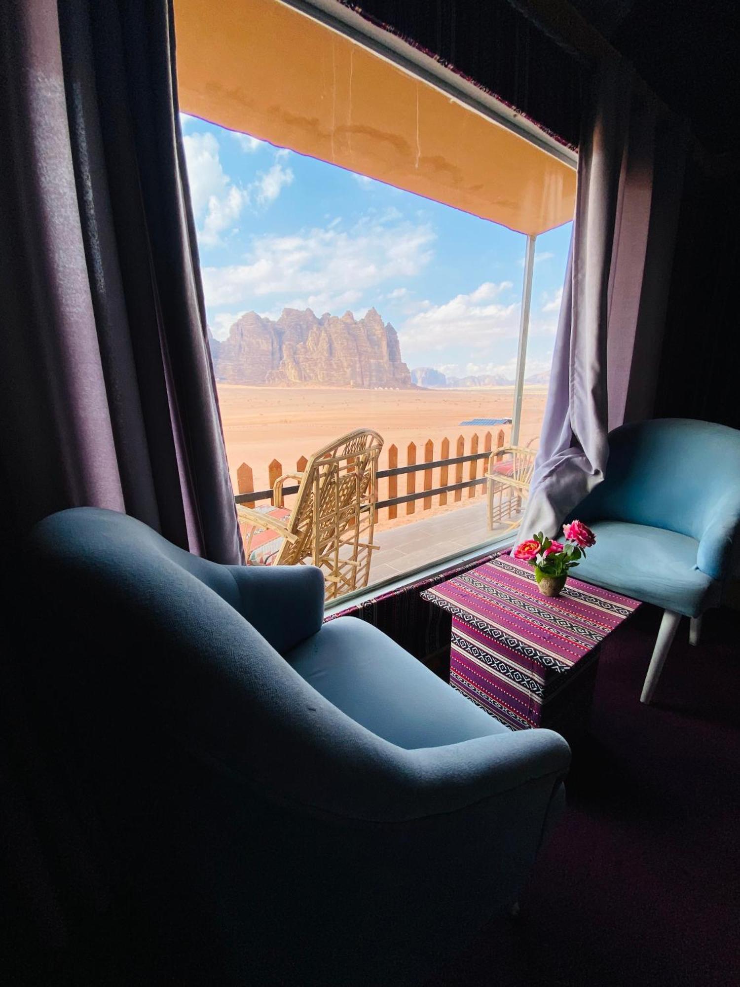 Wadi Rum Eagle Luxury Camp Buitenkant foto