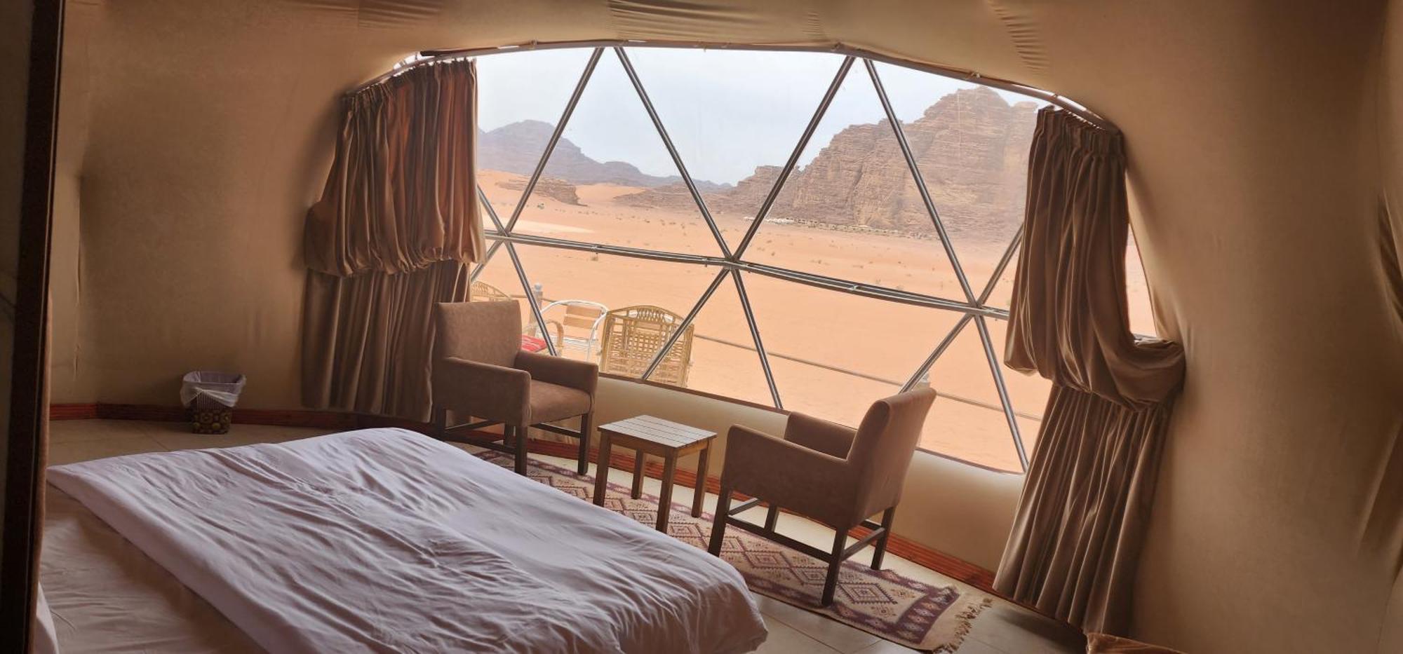 Wadi Rum Eagle Luxury Camp Buitenkant foto