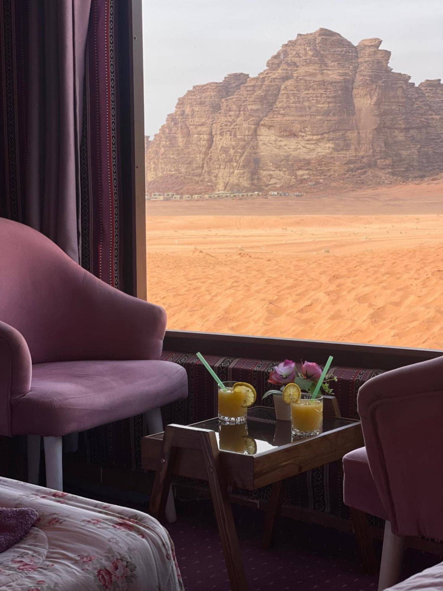 Wadi Rum Eagle Luxury Camp Buitenkant foto
